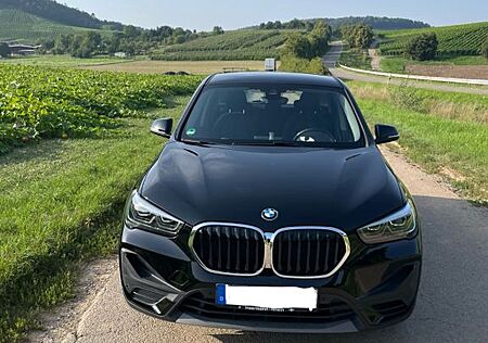 BMW X1 sDrive20i Advantage Steptronic DCT Advantage