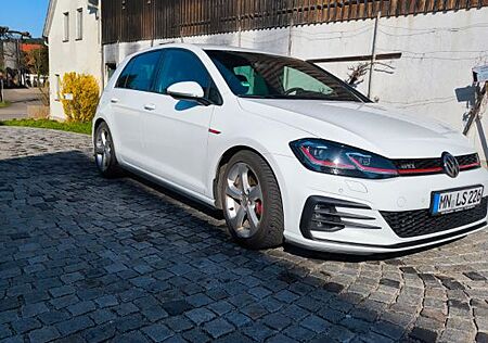 VW Golf Volkswagen 2.0 TSI DSG GTI