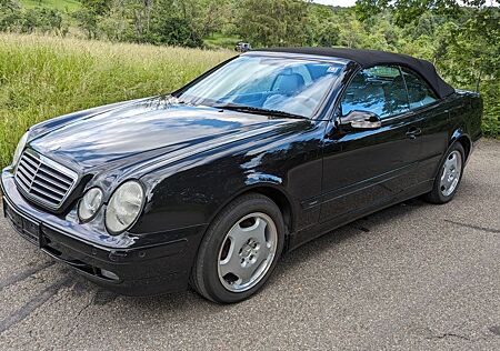 Mercedes-Benz CLK 230 Kompressor Avantgarde A208