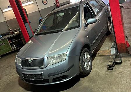Skoda Fabia Combi 1.4 16V Classic Classic
