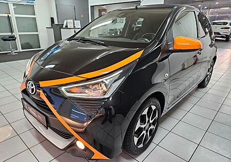 Toyota Aygo (X) Aygo -play Team D*Facelift*X-Connect*WIFI*