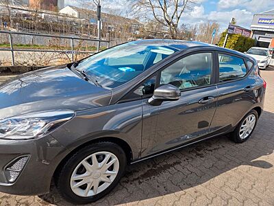 Ford Fiesta 1,1 Cool & Connect | Top Zustand