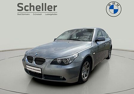 BMW 523i A Xenon GSD Navi Bus. Tempomat BT Shz PDC(H