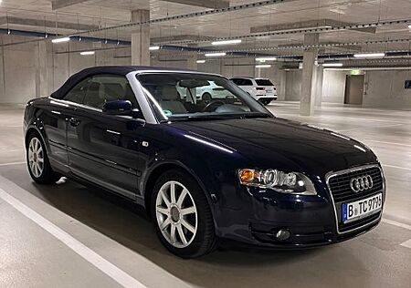 Audi A4 3.2 FSI Cabriolet