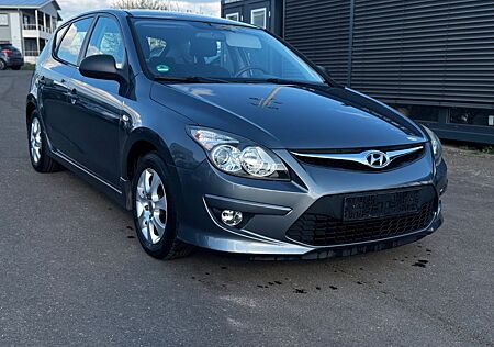 Hyundai i30 FIFA WM Edition 1-Hand