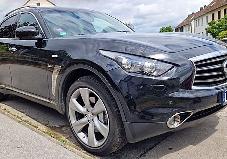 Infiniti QX70 30d S Premium S Premium