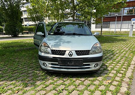 Renault Clio 1.2 16V Privilege Expression mit Tüv