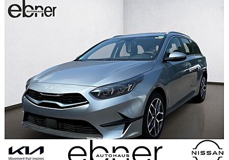 Kia Cee'd Sportswagon Ceed SW 1.5 T-GDI Spirit 140PS DCT /Navi /Kamera