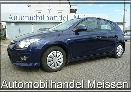 Hyundai i30 blue 1.4 Classic Klima