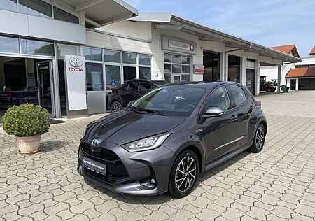 Toyota Yaris Hybrid 1.5 VVT-i Club