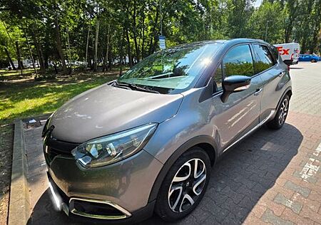Renault Captur dCi Automatik Helly Hansen Vollaustattung