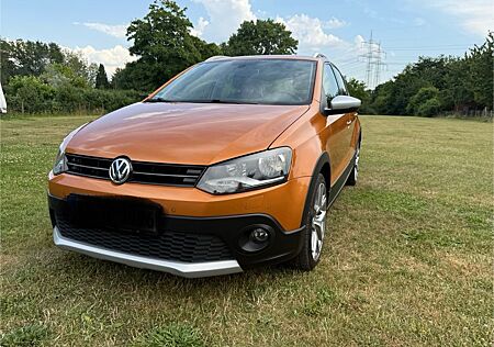 VW Polo Volkswagen Cross 1.2 TSI 89 PS Honey-Orange