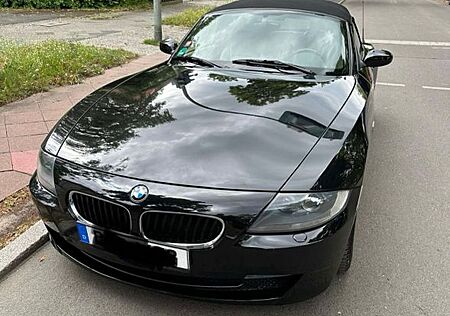 BMW Z4 Roadster 2.5i - Automatik