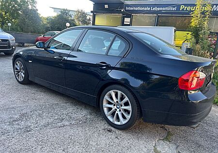 BMW 318d -