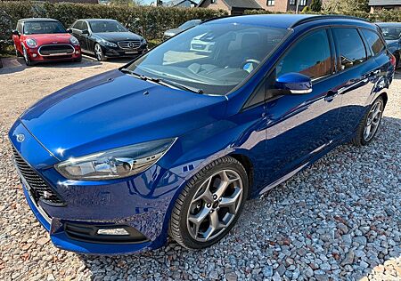 Ford Focus Turnier ST