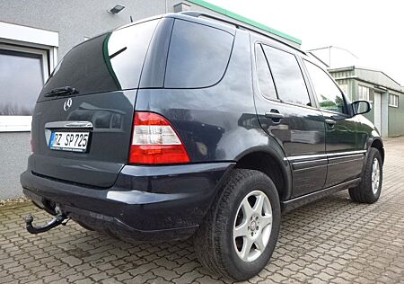 Mercedes-Benz ML 500 M -KLasse EXCLUSIVE