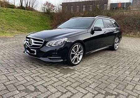 Mercedes-Benz E 300 BlueTEC T AVANTGARDE AVANTGARDE