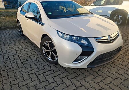 Opel Ampera ePionier Edition Bose soun