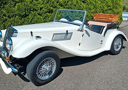 MG TF 1954 Replica Oldtimer
