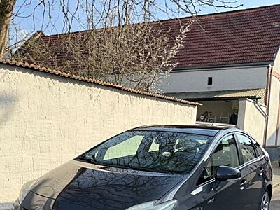 Toyota  Prius 1.8 Anthrazit/grau