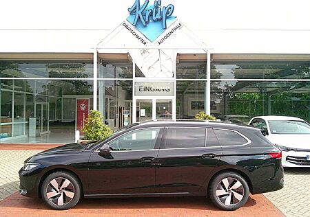 VW Passat Variant Volkswagen 1.5 e-TSI DSG Business,Kamera,AHK