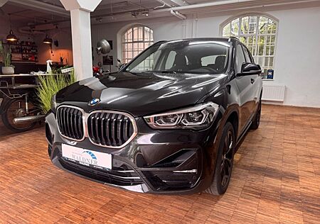 BMW X1 xDrive20d*Sport Line*AHK*Adapt.LED*NaviProf