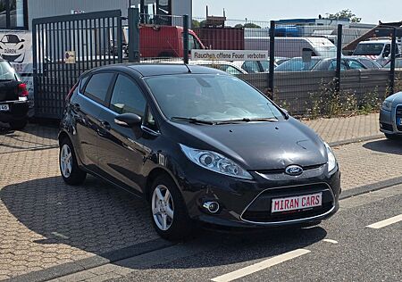 Ford Fiesta Titanium/VOLLEDER/SHZ/TEMPOMAT