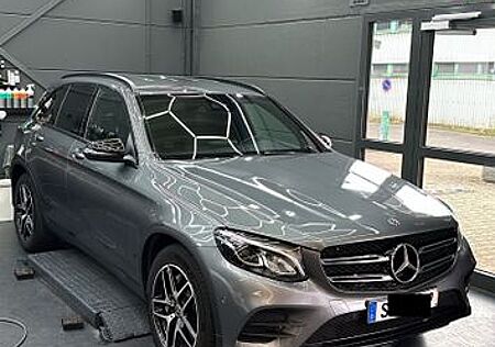 Mercedes-Benz GLC 250 4M+AMG-Line+Night-Paket
