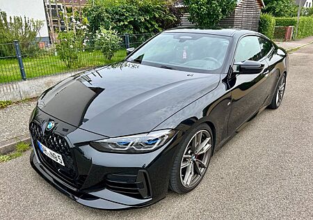 BMW M440i xDrive M Sitze Carbonpaket
