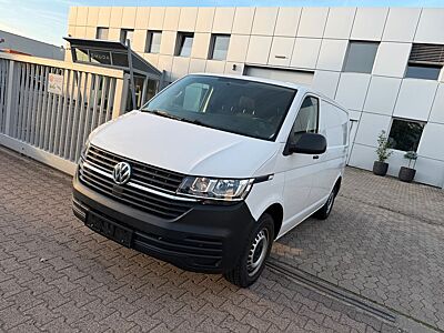 Volkswagen T6.1 Transporter DSG*PDC*SHZ*3 SITZE*KLIMA*ACC