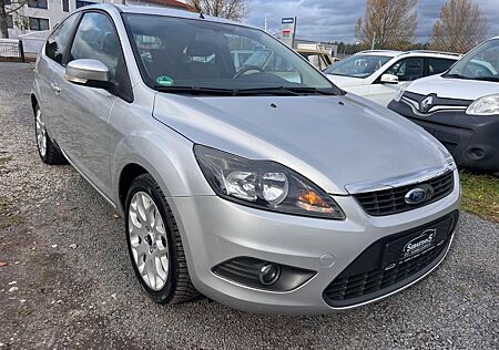 Ford Focus 1,6 Klima Allwetter Tüv+Insp. neu