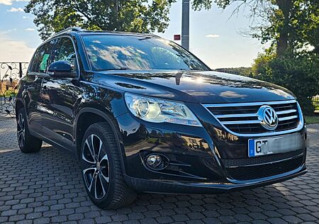VW Tiguan Volkswagen 1.4 TSI 4MOTION Sport & Style Sport &...