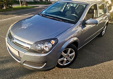 Opel Astra ++Edition+Klima+Service+TÜV neu!