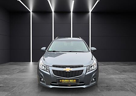 Chevrolet Cruze Station Wagon LT+