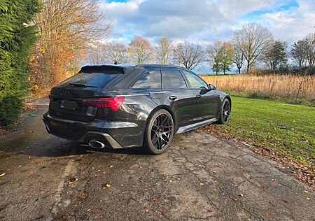 Audi RS6 4.0 TFSI 700 PS Chip 22 Zoll