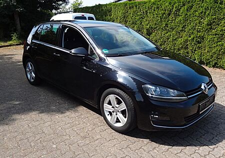 VW Golf Volkswagen VII 1,4 TSFI Highline Klimaa. Tempom.
