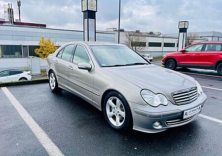 Mercedes-Benz C 200 CDI Automatik PDC Sportfahrwerk