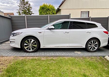 Kia Optima 1.7 CRDi*LEDER*PANO*LED*EU6*