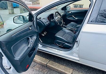 Ford Mondeo 2,0TDCi 103kW Champions Edition Turni...