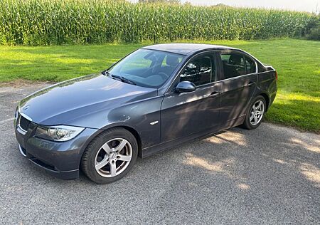 BMW 325i