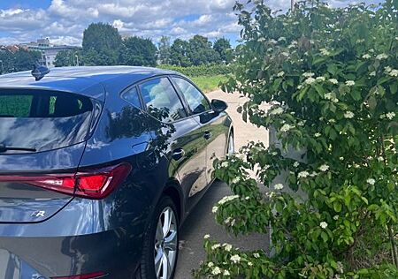 Seat Leon 1.5 eTSI ACT 110kW FR DSG FR