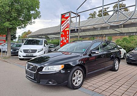 Volvo V70 2.4D Kinetic TÜV 04/27 Klimaaut. Alu