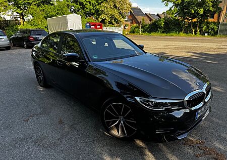 BMW 320d xDrive Advantage Automatik Advantage