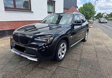 BMW X1 sDrive18i - TÜV Neu 05/27