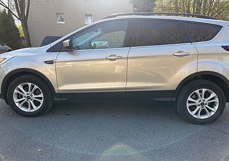 Ford Escape Kuga