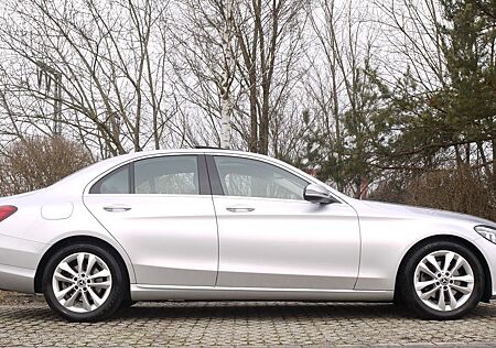 Mercedes-Benz C 220 Lim Avantgarde LED
