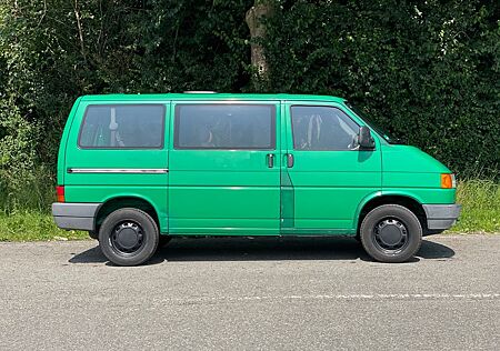 VW T4 Caravelle Volkswagen 2.5 Standard