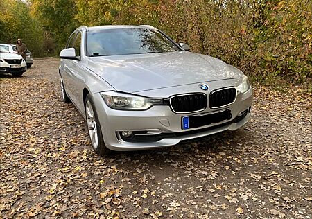 BMW 318d Touring Modern Line Modern Line
