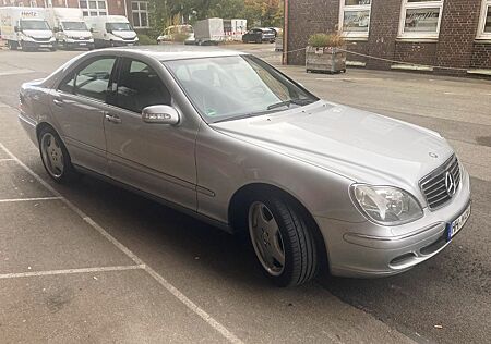 Mercedes-Benz S 350 - W220