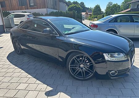 Audi A5 3.2 FSI multitronic -